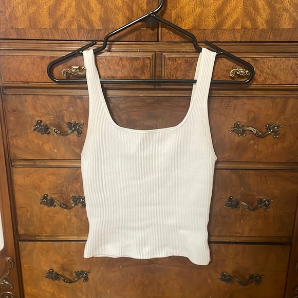 Babaton sculpt tank - Picture 1 of 7